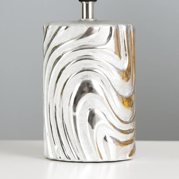 Настольная лампа Настольная лампа "Калиса" Е14 40Вт серебро 19х19х32 см RISALUX