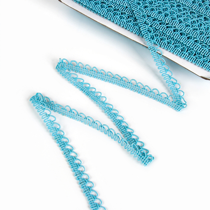 Тесьма «Фестоны», ширина 1,3 см., в упаковке 50 м., голубая Тесьма «Фестоны», ширина 1,3 см., в упаковке 50 м., голубая