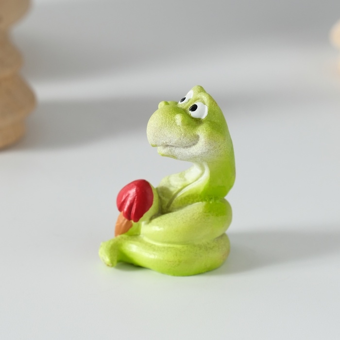 Сувенир полистоун Сувенир полистоун "Добрый змей" МИКС 2,5х2,5х4 см