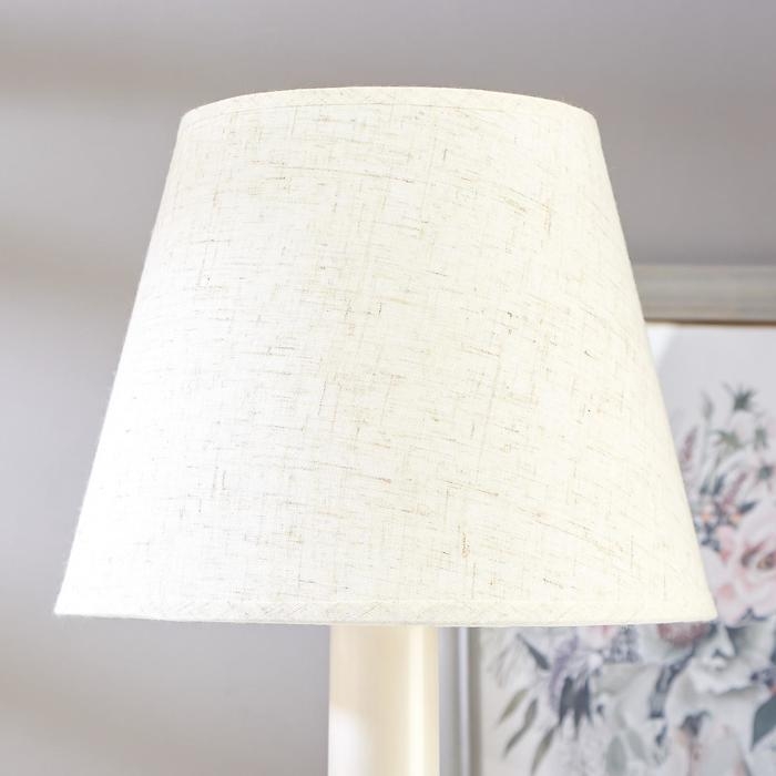 Лампа настольная 13204 1хЕ27 15Вт светло-бежевый d=22 см, h=34,5 см RISALUX