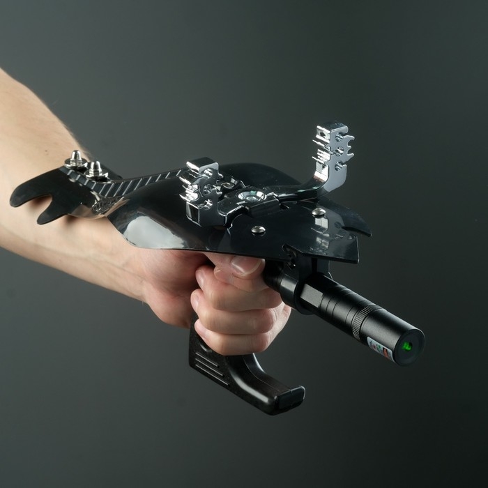 Рогатка с лазерным целеуказателем Рогатка с лазерным целеуказателем