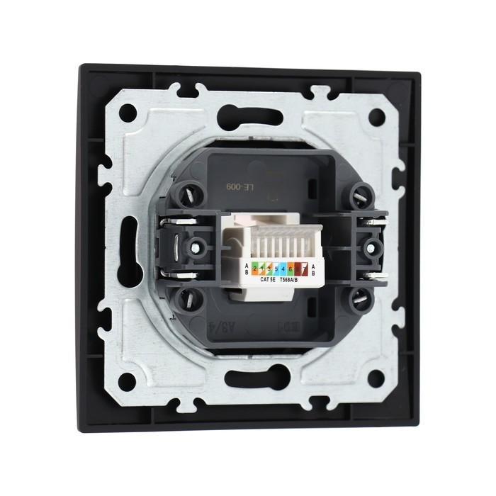 Розетка компьютерная одноместная TOT Elegant, скрытая, черная Розетка компьютерная одноместная TOT Elegant, скрытая, черная