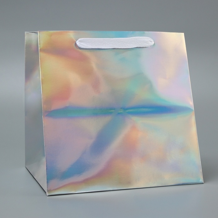 Пакет для торта с квадратным дном, голографический, 25 х 25 х 25 см Пакет для торта с квадратным дном, голографический, 25 х 25 х 25 см