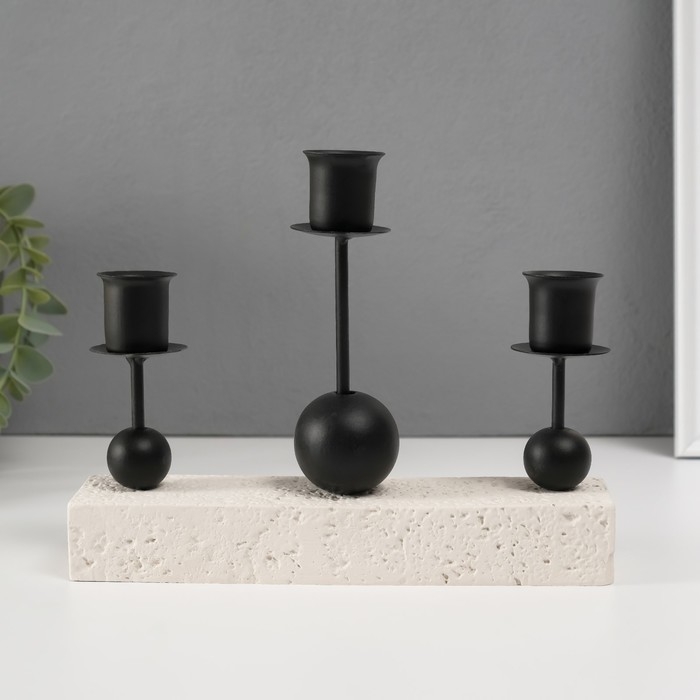 Подсвечник гипс, металл на 3 свечи  Подсвечник гипс, металл на 3 свечи "Три шарика" d=2,5 см 5,5х20,4х15 см