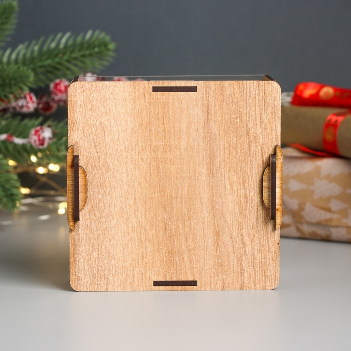 Новогодняя копилка с акрилом  Новогодняя копилка с акрилом "Снеговик" 12х12х4 см