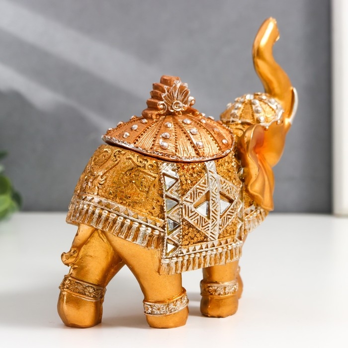 Шкатулка полистоун Шкатулка полистоун "Золотой слон в зеркальной попоне" 15х13,7х6,5 см