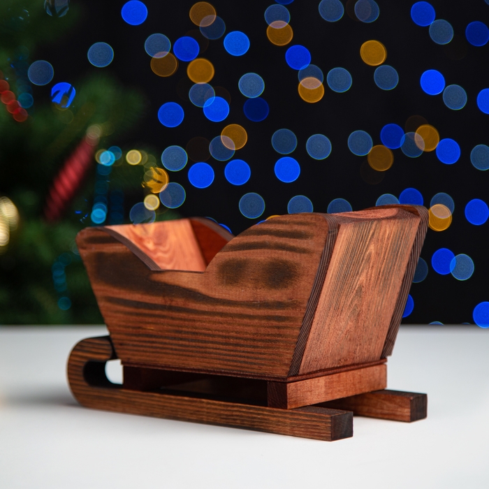 Новый год. Кашпо деревянное 20×12×13 см  Новый год. Кашпо деревянное 20×12×13 см "Санки", брашированный Дарим Красиво