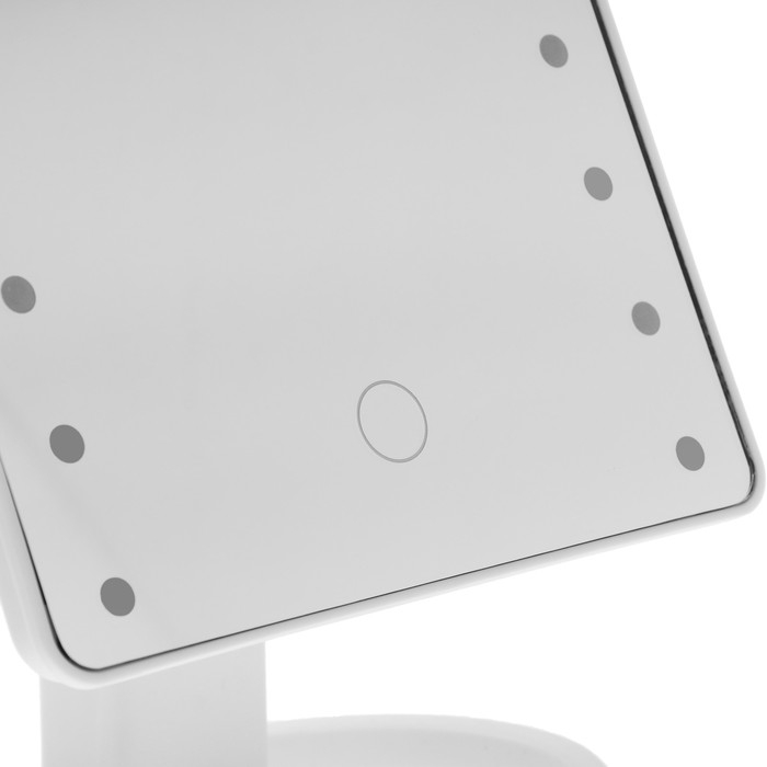 Зеркало Luazon KZ-06, подсветка, 26.5 х 16 х 12 см, 16 диодов, сенсорная кнопка, белое Зеркало Luazon KZ-06, подсветка, 26.5 х 16 х 12 см, 16 диодов, сенсорная кнопка, белое