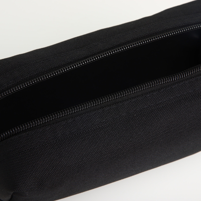 Косметичка на молнии, цвет чёрный Косметичка на молнии, цвет чёрный