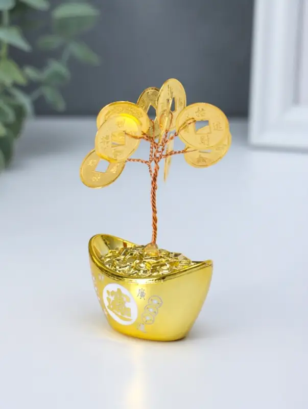 Сувенир "Денежное дерево и слиток золота" 9 монет 3,3х5х8 см