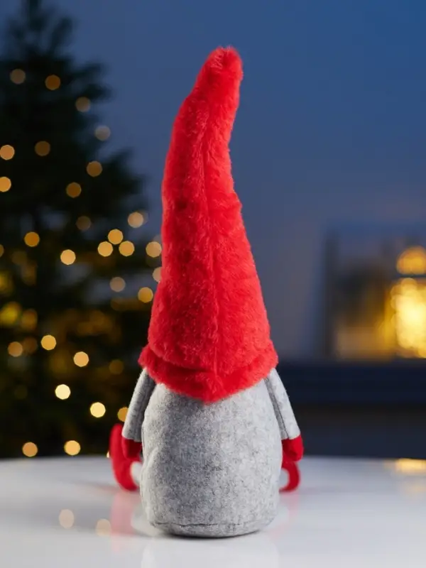 Фигура текстиль «Гномик в красной шапке» 60 см, 1 LED, LR1130х3 (в компл.), Т/БЕЛЫЙ Фигура текстиль «Гномик в красной шапке» 60 см, 1 LED, LR1130х3 (в компл.), Т/БЕЛЫЙ