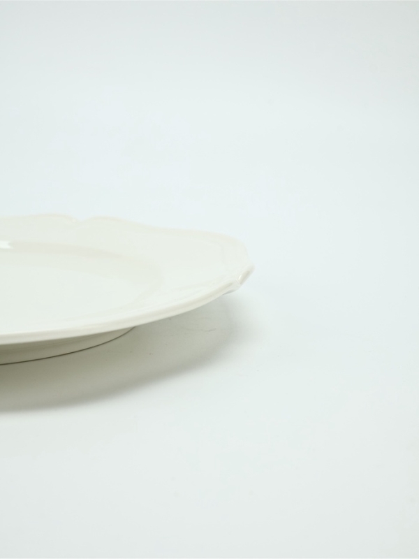 Тарелка керамическая Dolce Ceramo. «Классика», 23 см Тарелка керамическая Dolce Ceramo. «Классика», 23 см