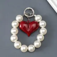 Брелок на карабине "Жемчужины и сердце" бусины d=1,6 см сердце 4,3х3,5 см 14 см