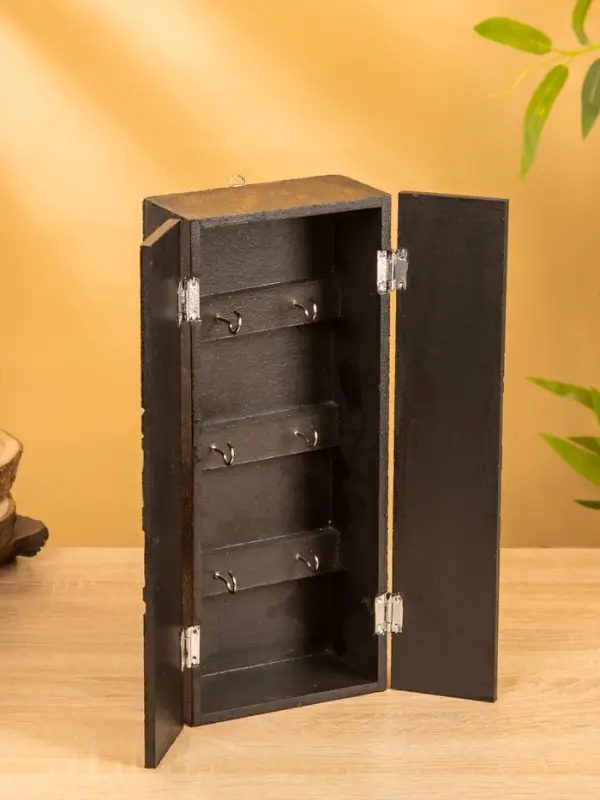 Ключница Ключница "Ом" (6 крючков) 14х7х32 см, МДФ