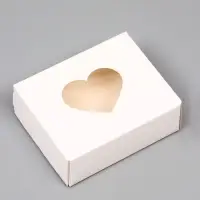 Коробка складная &laquo;Сердца&raquo;, белый, с окном, 10&times;8&times;3.5 см