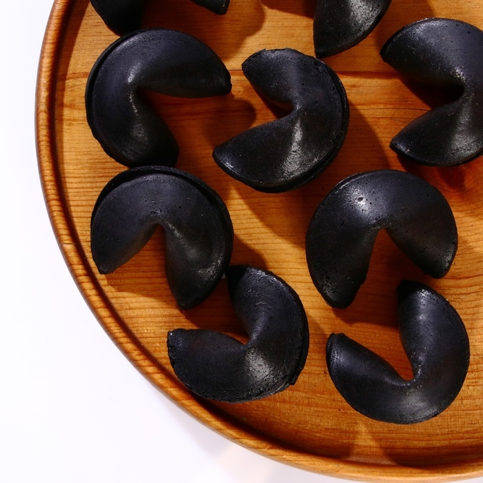 Печенье песочное с предсказанием чёрное, 20 шт Печенье песочное с предсказанием чёрное, 20 шт