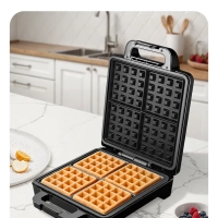 Вафельница электрическая для бельгийских вафель КТ-4673 Вафельница электрическая для бельгийских вафель КТ-4673