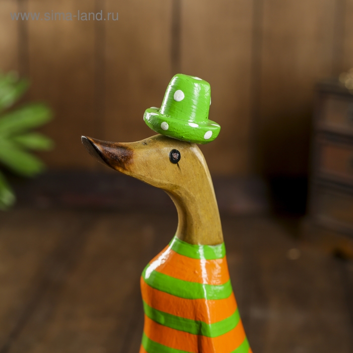 Сувенир Сувенир "Утка в оранжево-зеленом костюме" дерево 13х9х27 см