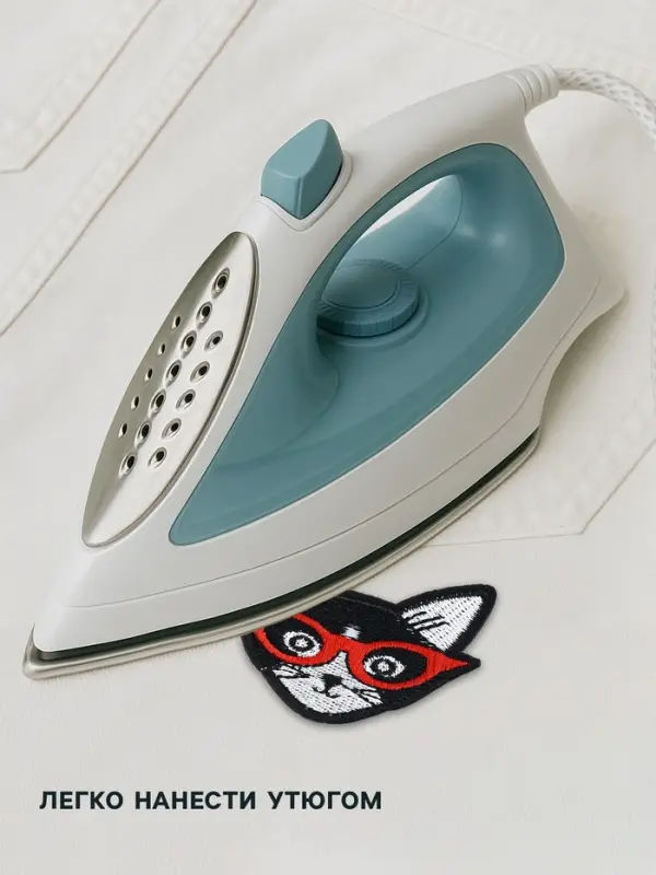 Термоаппликация «Кот в очках», 6×6 см, чёрная Термоаппликация «Кот в очках», 6×6 см, чёрная