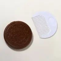 Зеркало складное &laquo;Шоколадное чудо&raquo;, с расчёской, d=6.6 см, МИКС