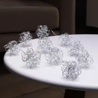 Гирлянда &laquo;Нить&raquo; роса 5 см с насадками &laquo;Снежки&raquo;, IP20, серебристая нить, 10 LED, от батареек АА&times;2, свечение тёплое белое