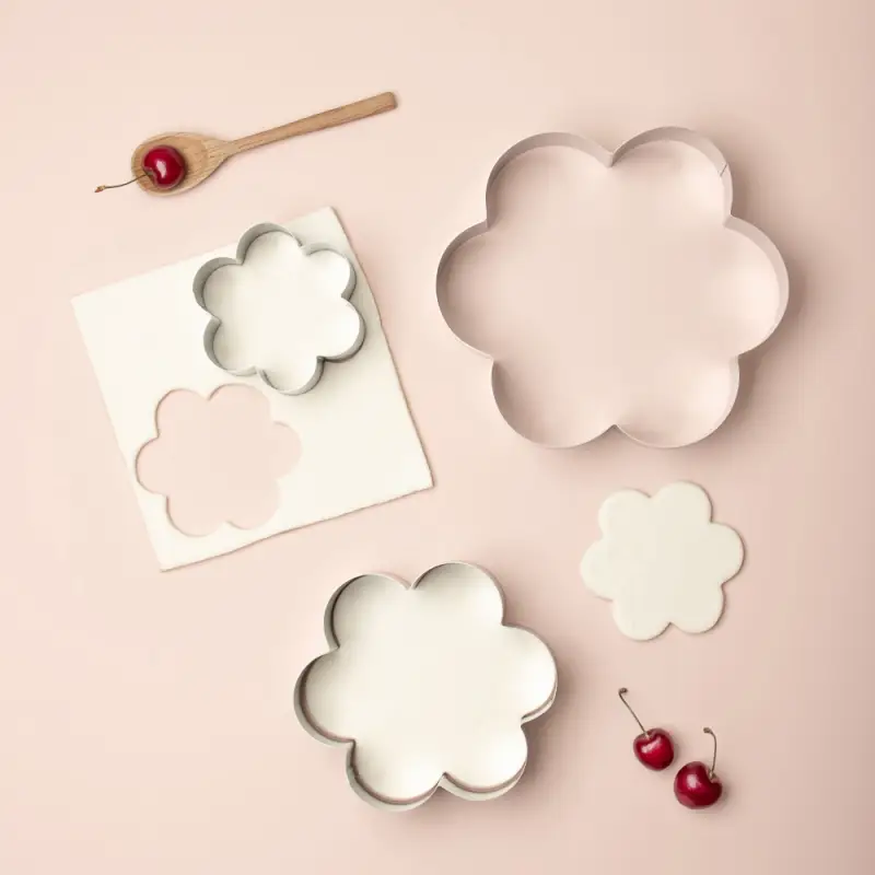 VETTA Набор колец кондитерских 3пр "Цветок", нерж.сталь