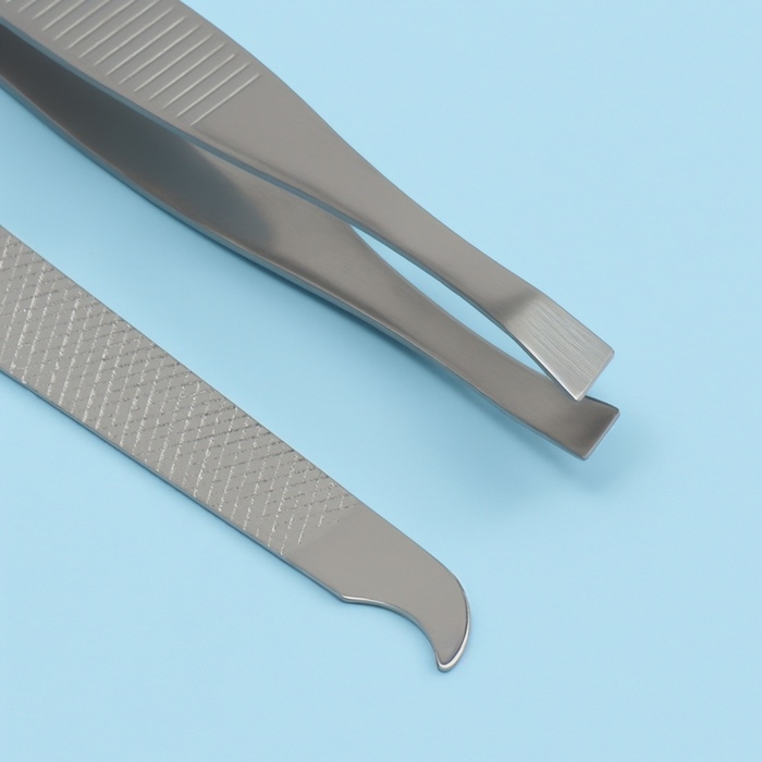 Набор маникюрный, 4 предмета, цвет серебристый