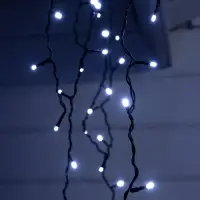 Гирлянда &laquo;Бахрома&raquo; 3&times;0.9 м, IP44, УМС, тёмная нить, 232 LED, свечение белое, 220 В