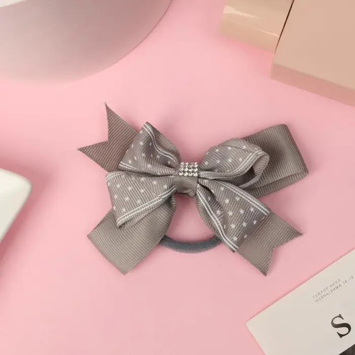 Бант для волос на резинке &laquo;Школьница&raquo;, звезда, 12 см, серый
