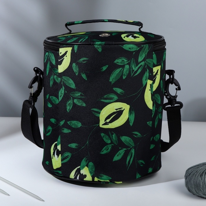 Сумка-футляр «Зелень», 2 люверса, d = 21 × 23 см, цвет разноцветный Сумка-футляр «Зелень», 2 люверса, d = 21 × 23 см, цвет разноцветный