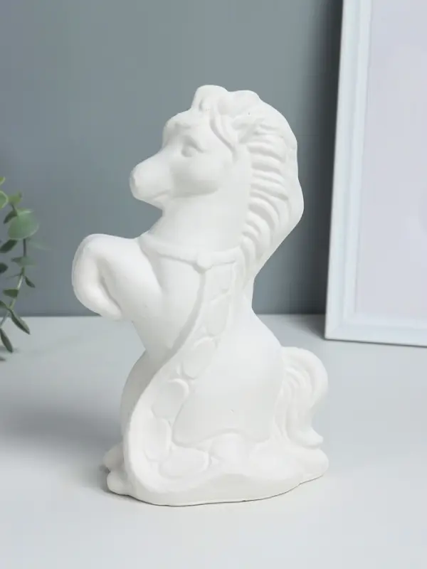 Копилка "Лошадка с попоном" высота 25 см,  гипс, натуральный