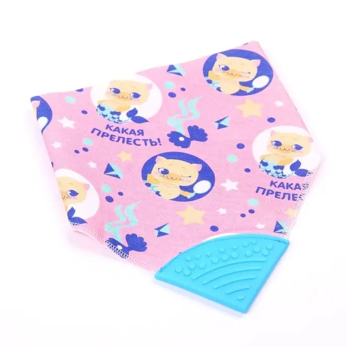 Нагрудник-бандана/слюнявчик для кормления M&B &laquo;Крутышка&raquo; непромокаемый с прорезывателем, на кнопке МИКС