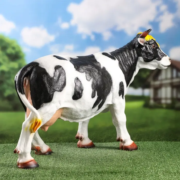 Садовая фигура из полистоуна &laquo;Корова&raquo;, 79&times;26&times;50 см