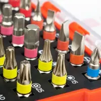 Набор бит (32 предмета) AVS KB32