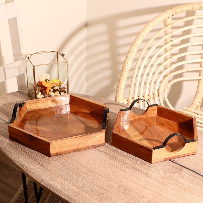 Подносы дерево Подносы дерево "Шестигранники" (набор 2 шт: 34х30 см и 28х25 см) с металлическими ручками