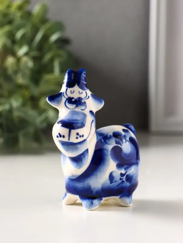 Фигурка фарфор &laquo;Маруся козочка&raquo;, 8.5 см, гжель, МИКС