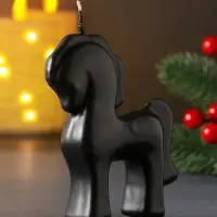 Свеча Символ Года " Лошадка средняя", 10*2,5*9, черная Свеча Символ Года " Лошадка средняя", 10*2,5*9, черная