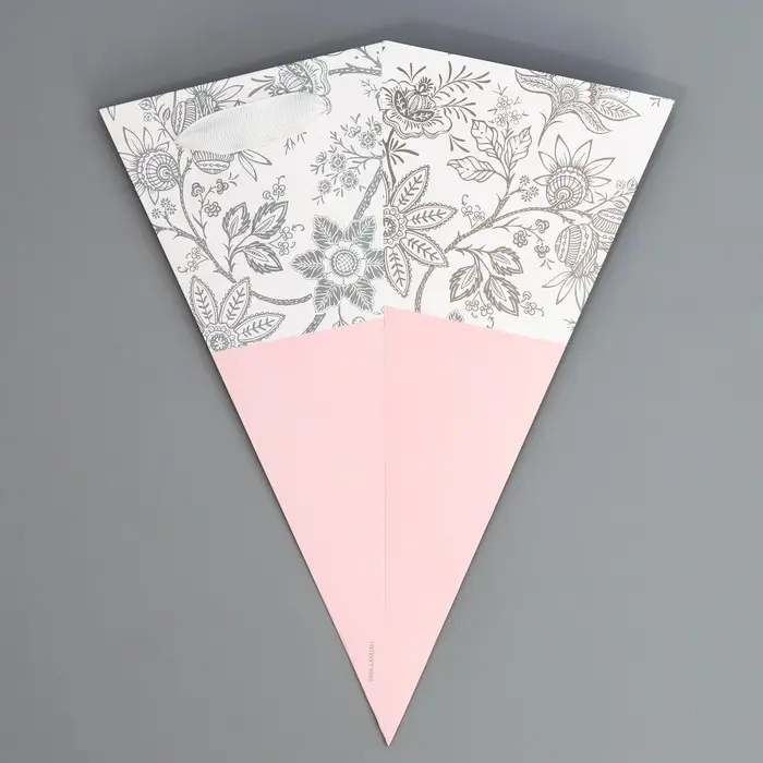 Пакет подарочный, упаковка, «Конус», 13 х 30 х 13 см Пакет подарочный, упаковка, «Конус», 13 х 30 х 13 см
