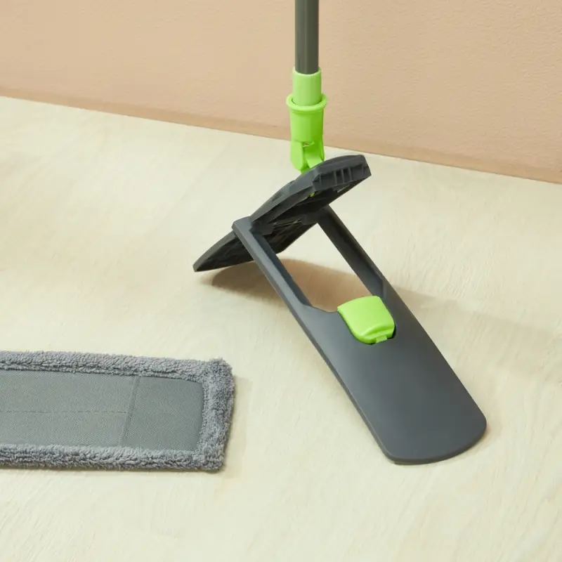 Швабра со смен. насадкой тм VETTA Классик, ручка телескоп. 120 см, окраш.металл, микрофибра