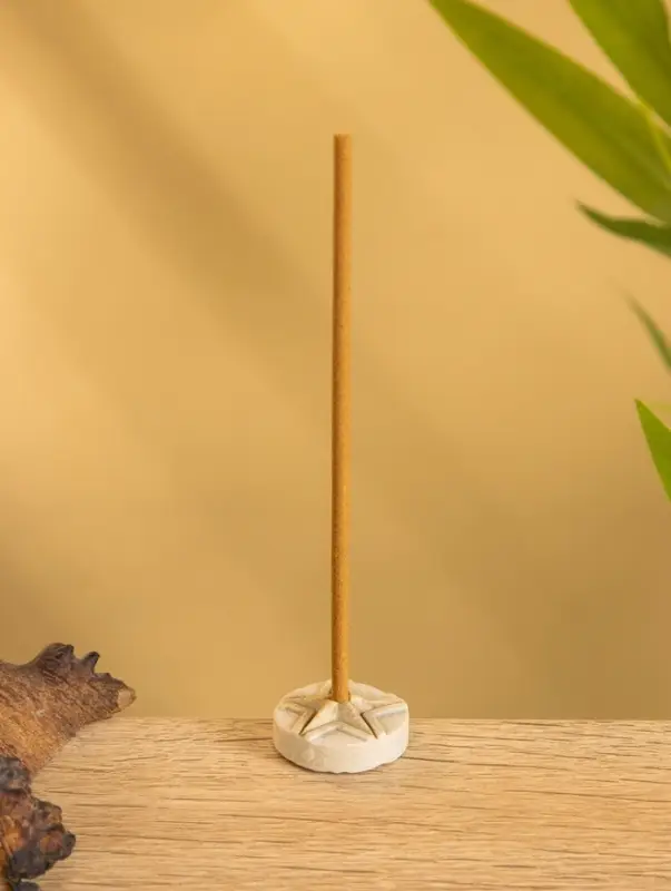 Подарочный набор благовоний ПРЕМИУМ, без стержня 4 аромата, 40 аромапалочек с подставкой