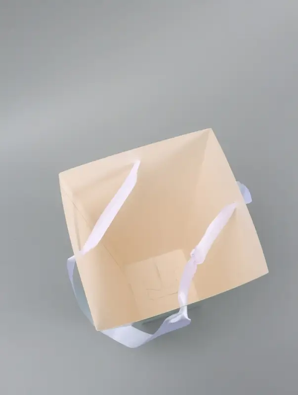 Переноска для цветов на лентах &laquo;Только для тебя&raquo;, 17&times;25&times;9 см