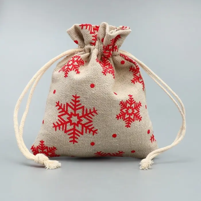 Мешочек подарочный холща «Новогодние ожидания», снежинки, холща, 10 х 12 см +/- 1.5 см Мешочек подарочный холща «Новогодние ожидания», снежинки, холща, 10 х 12 см +/- 1.5 см