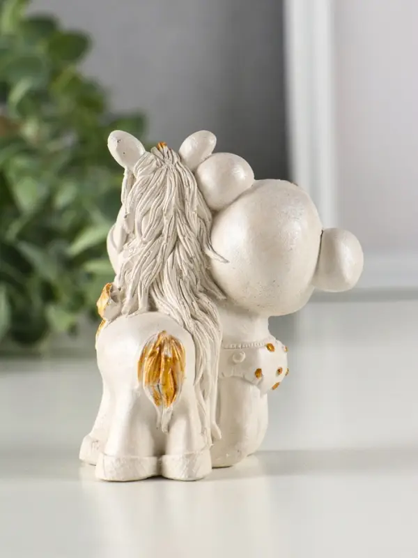 Фигура гипс Фигура гипс "Мишка с лошадкой" 9х7х6 см, перламутр
