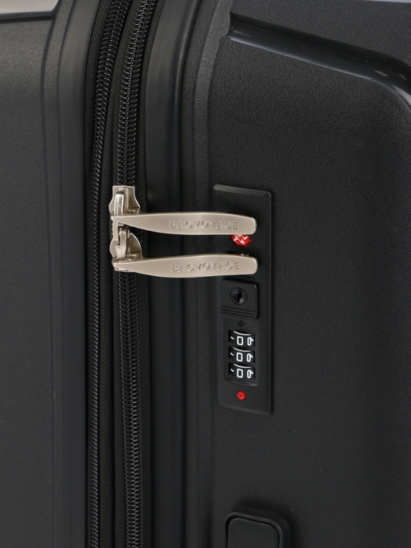 Чемодан 28 Чемодан 28", PP, 49*30*76, отд на молнии, код замок, 4 колеса, черный