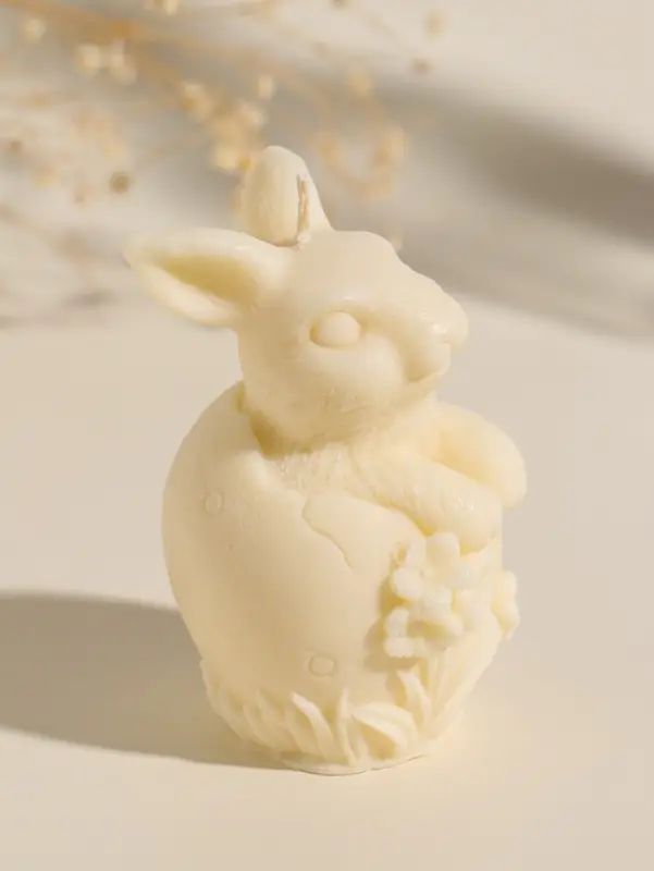 Свеча пасхальная "Заяц с цветами" 6х10 см, бежевый