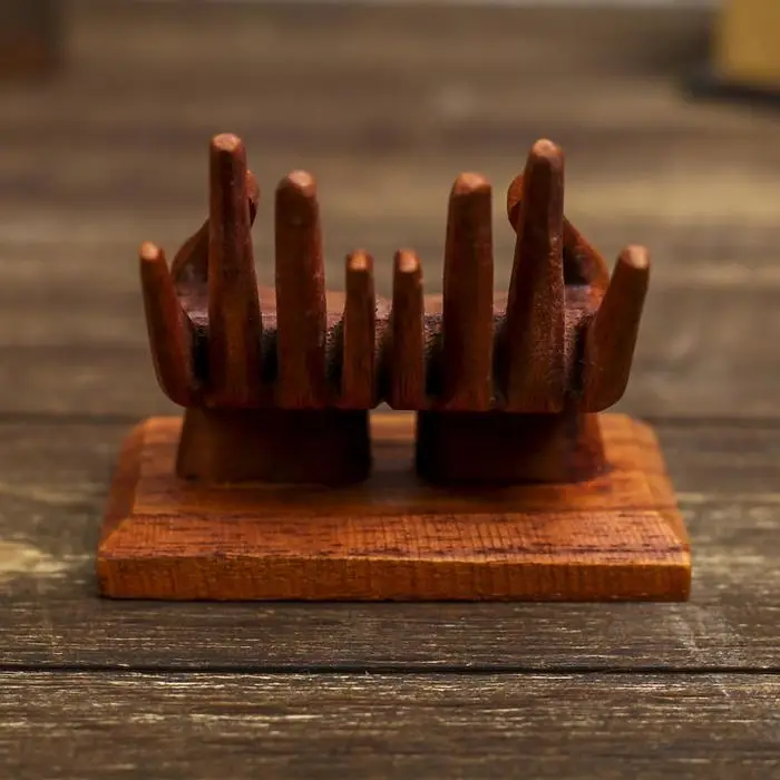 Подставка под визитки &laquo;Символика&raquo;, 9&times;9&times;10 см