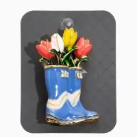 Брошь "Цветы Тюльпанов в Сапогах", цветная в чернёном золоте Брошь "Цветы Тюльпанов в Сапогах", цветная в чернёном золоте