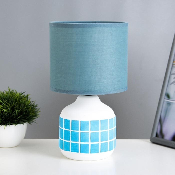Настольная лампа Настольная лампа "Гликерия" E14 40Вт бело-синяя 15х15х27 см RISALUX