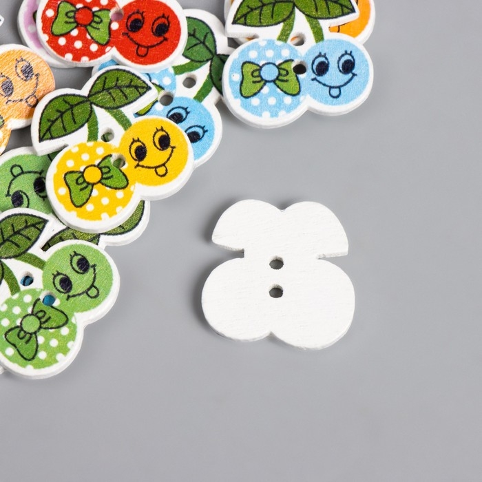 Пуговицы дерево для творчества 2 прокола Пуговицы дерево для творчества 2 прокола "Вишенки с бантиком" набор 20шт 1,9х1,9х0,2 см МИКС