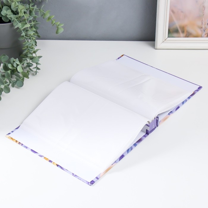 Фотоальбом на 200 фото 10х15 см "Цветочное творчество" в коробке МИКС 25,7х21х5 см